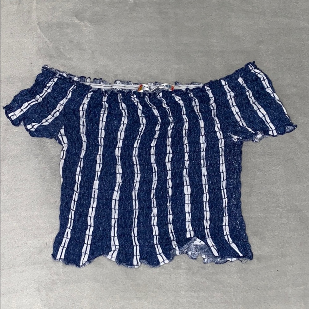 Blue & white crop top